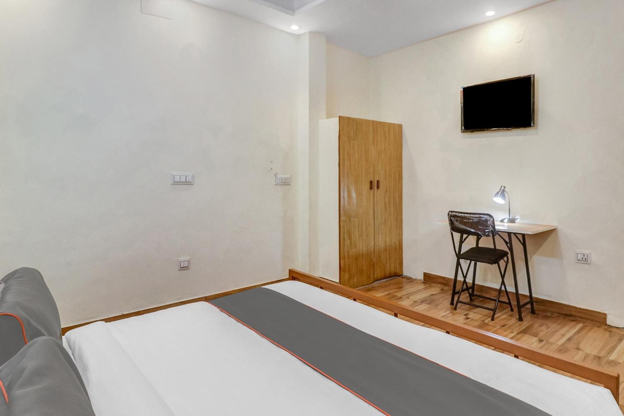 Super Capital O Moody Inn Delhi Zewnętrze zdjęcie