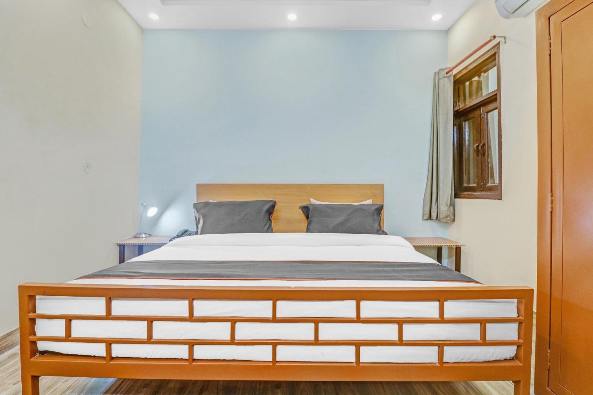 Super Capital O Moody Inn Delhi Zewnętrze zdjęcie