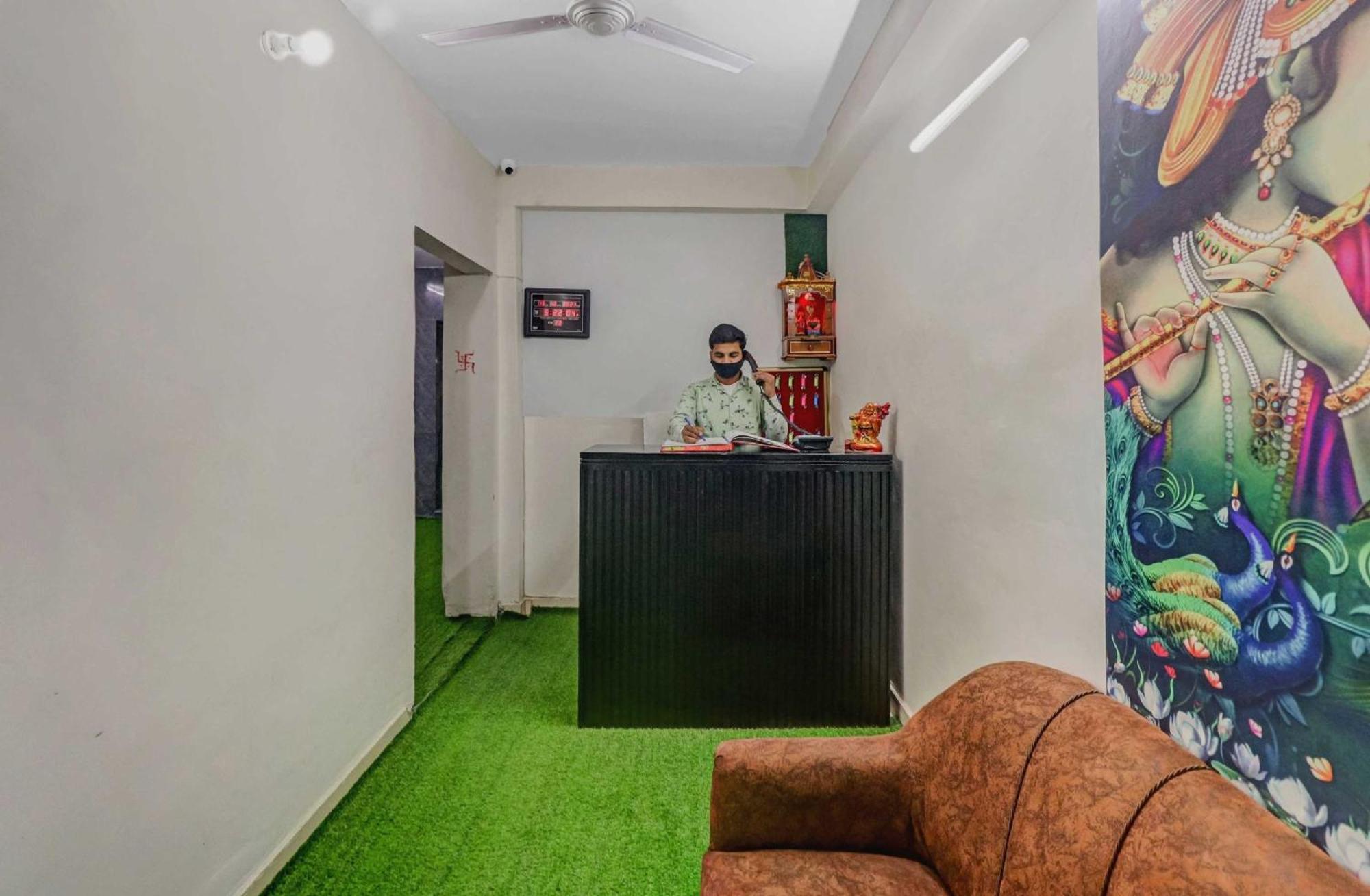 Super Capital O Moody Inn Delhi Zewnętrze zdjęcie